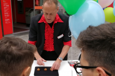 Intense moments of magic at the company party with cool magic tricks.