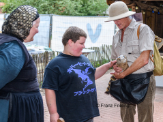 Forscher-Walking-Act-Zoo-2025.jpg