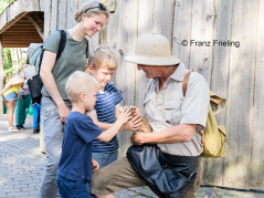 Forscher-Walking_Act-Tierpark-2025.jpg