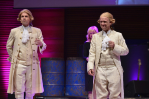 Der Schiller und Goethe Walkact ist besonders durch das Recherchemodul von EventComedy.