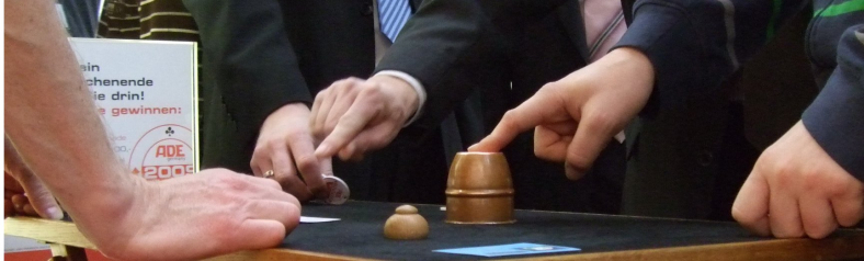 Huetchenspiel-Ambiente.jpg