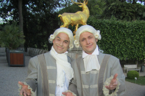 Rokoko Walkact von Eventcomedy